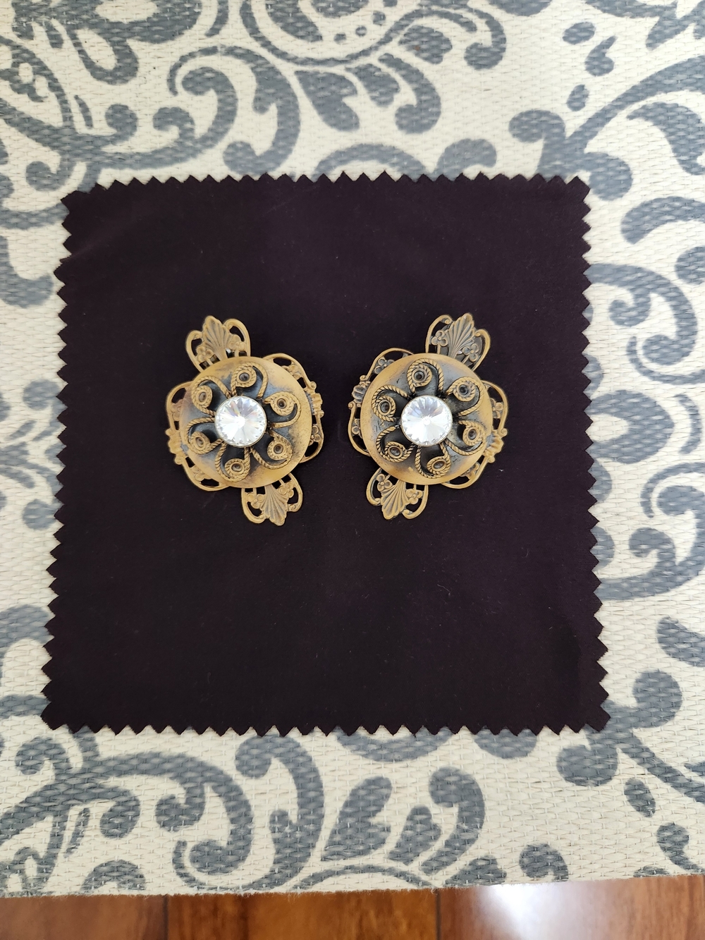 Vintage  Bold 90's Matte Gold Filigree Pierced Earrings with Clear Stones